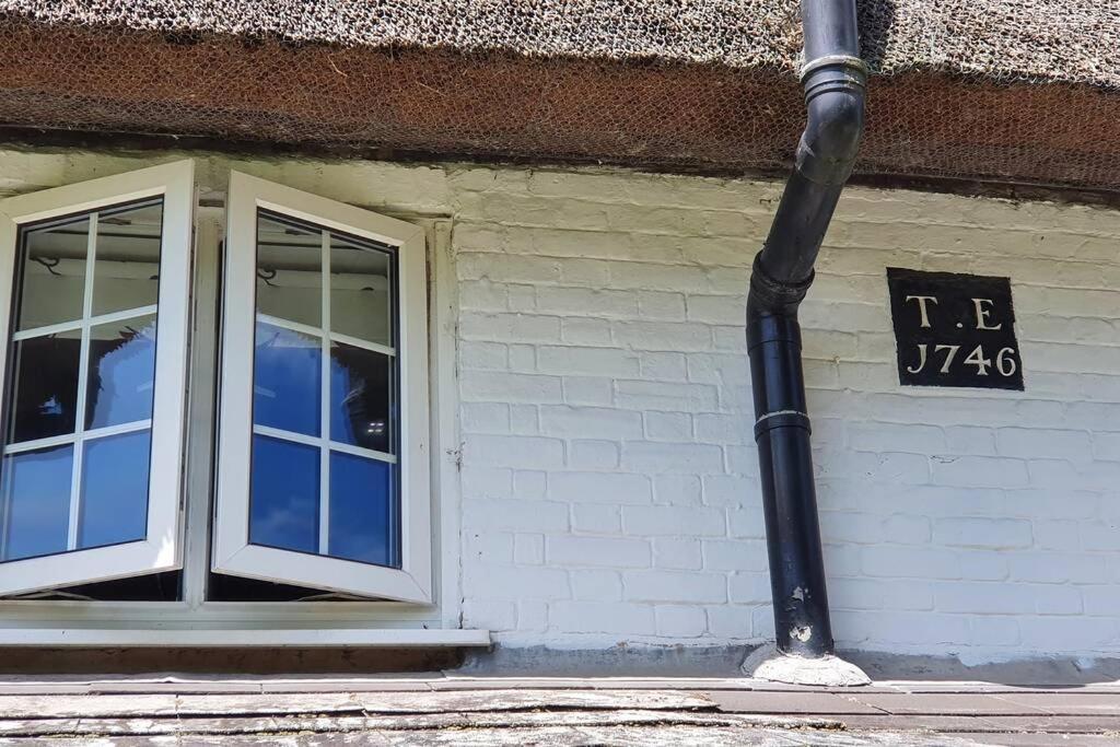 Ferienwohnung The Old Bakery Annex - Broad Hinton, Wiltshire. Exterior foto